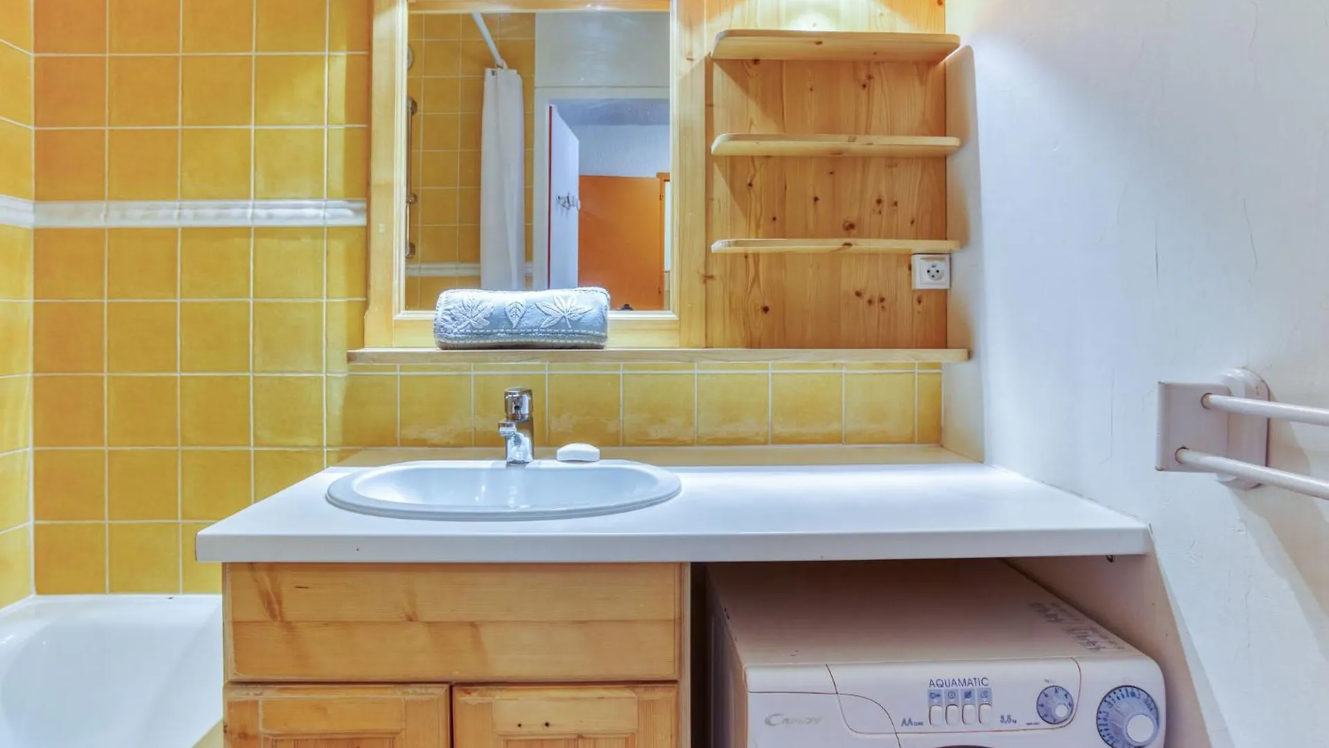 Apartment Chanteneige 403 By Interhome Saint-Martin-de-Belleville